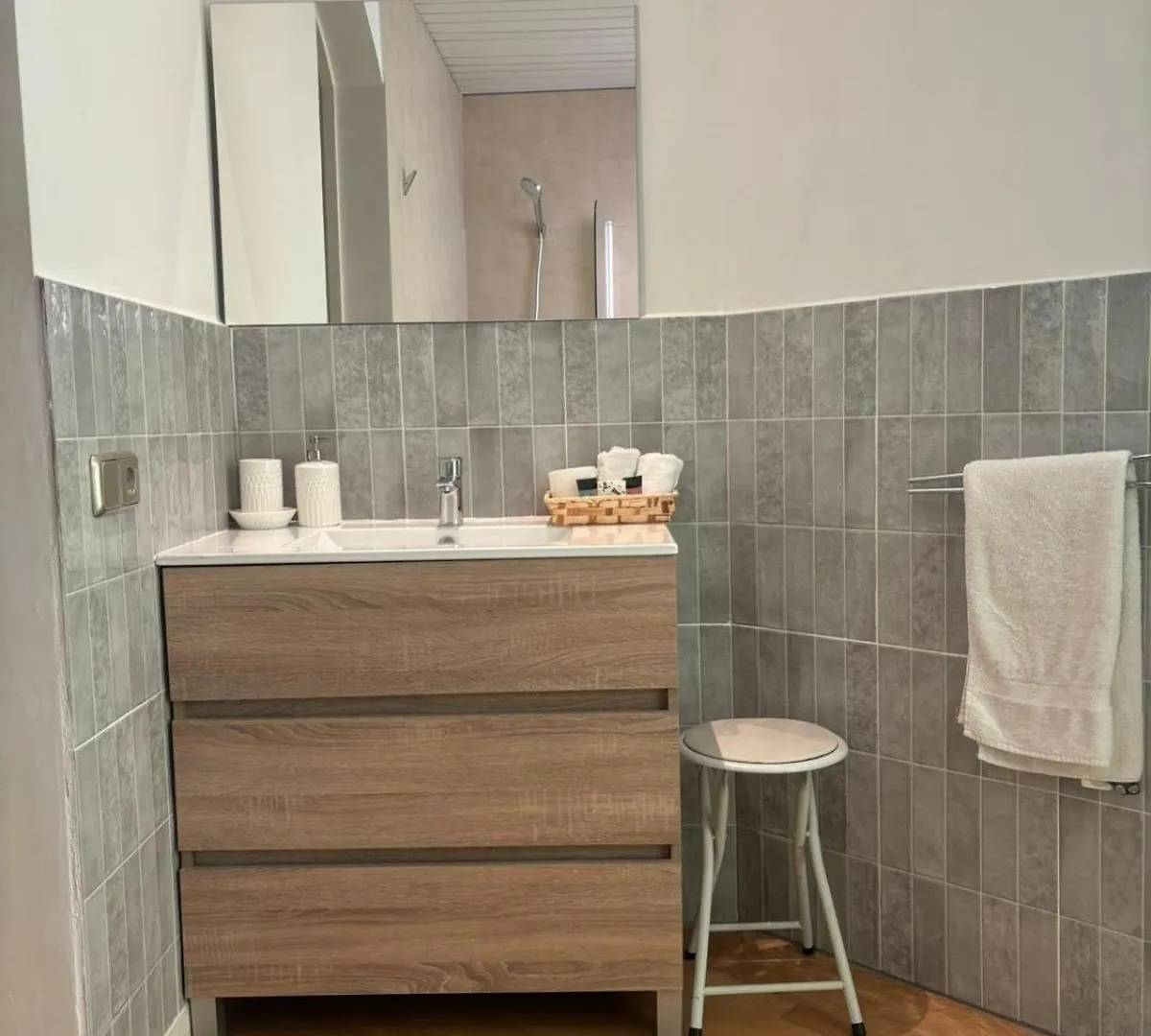 Apartment Spacious & Comfortable Flat In Centric Eixample Barcelona Spain